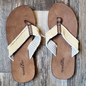 Trader Bay Men's Flip Flops (size 10/11)